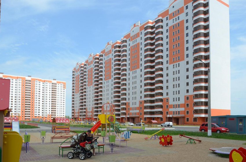 В рамках реализации нацпроекта «Жилье и городская среда» в Курске десять семей получили новое жилье - «Свежие новости строительства»