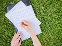 Огород без документов. Верховный суд РФ разъяснил, как оформлять наследство на старые участки земли - «Дайджест»