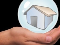 Особенности титульной страховки: гарант безопасности или пустая трата денег? - «Дайджест»