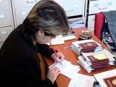 Россиянам разъяснили опасность регистрации чужих детей в своих квартирах - «Дайджест»