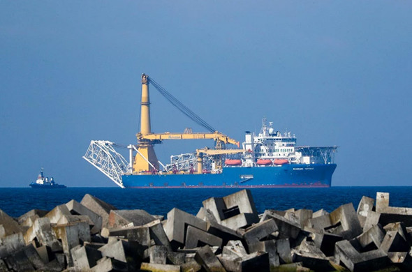 Трубоукладчик “Академик Черский” оказался на привычном месте - «Свежие новости строительства»