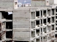 В чем причины долгостроя в России? - «Дайджест»