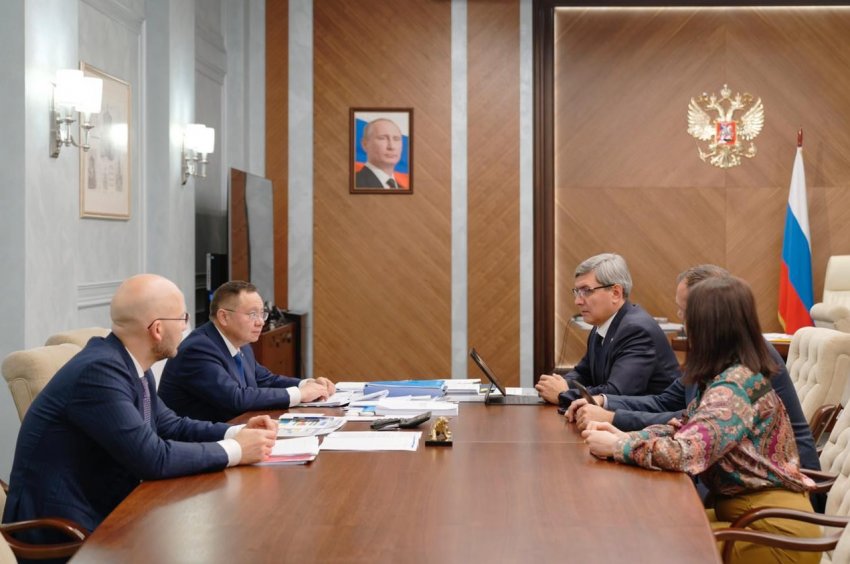 Состоялась встреча Ирека Файзуллина с заместителем Премьер-министра Республики Татарстан Романом Шайхутдиновым - «Свежие новости строительства»