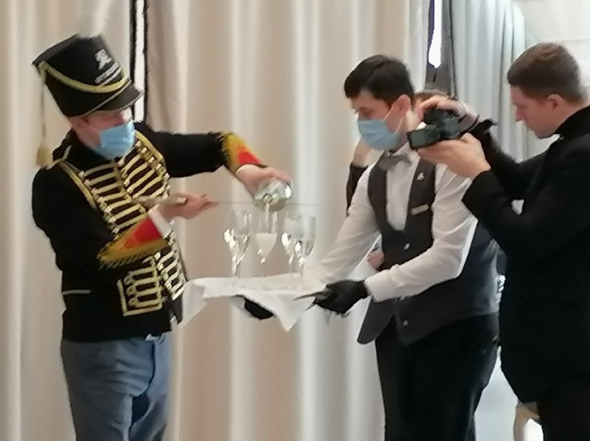 Кто не обновляется, тот не пьет шампанское - «Новости рынка недвижимости»