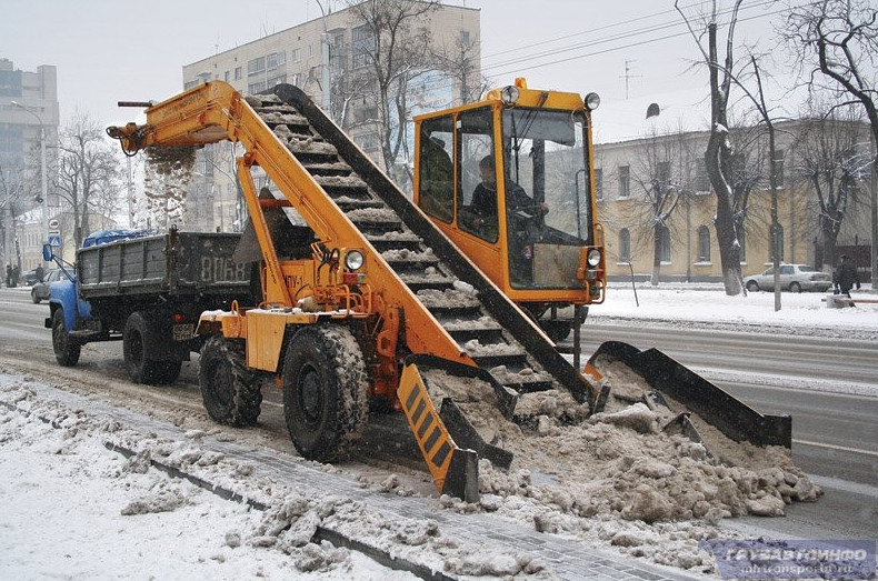 По снежному накату: годится ли для российских дорог скандинавский опыт «неполной» уборки - «Строим Дороги»