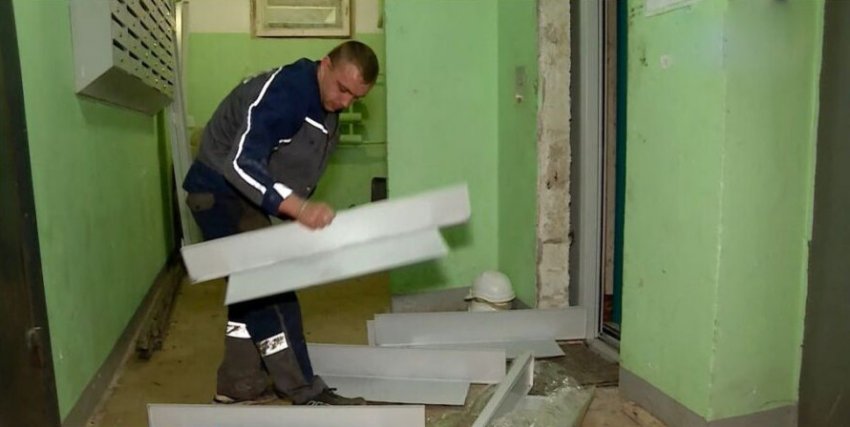 Костромичи выбили у чиновников деньги на ремонт 50 лифтов в домах - «Недвижимость»