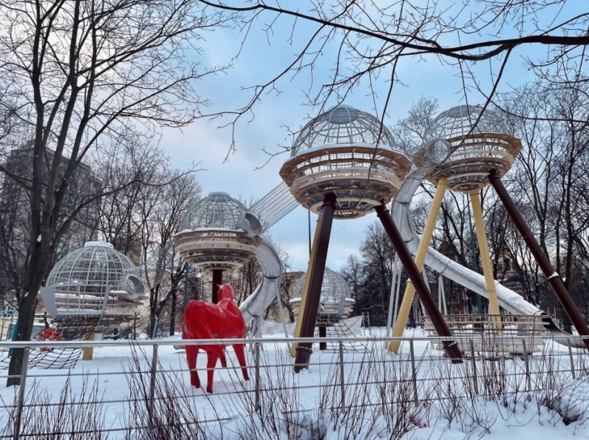 Развиваемся, играя: “атомная” детская площадка в Семеновском сквере Москвы - «Технологии строительства»