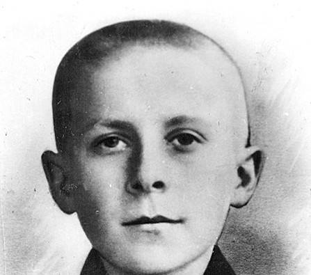 НЕ РАДИ СЛАВЫ. Марат Казей - «Свежие новости строительства»