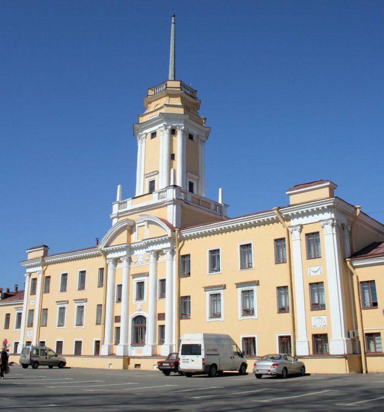 На Наличной улице начался снос «сталинки» Института морской связи - «Свежие новости строительства»