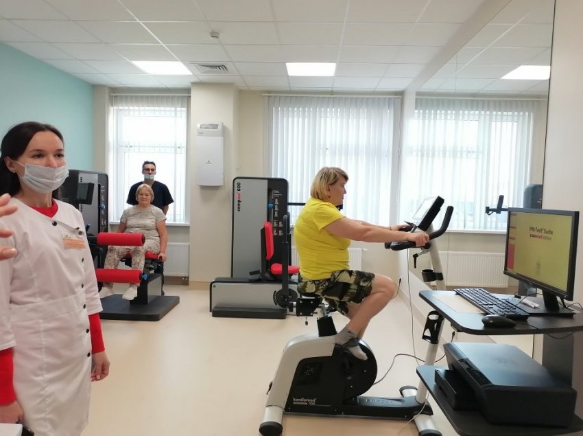 «Умные» палаты, аппаратура, управляемая взглядом, и собственное реабилитационное озеро - «Строим Город»