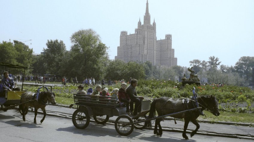 "Семь сестер", метро и БАМ: грандиозные советские стройки - «Строительство»