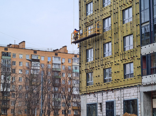 У застройщиков сдают нервы: жилья возводят много, покупать некому - «Недвижимость»