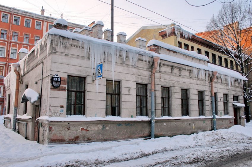 Искаженный облик особняка на Ординарной улице суд повелел исправить - «Свежие новости строительства»