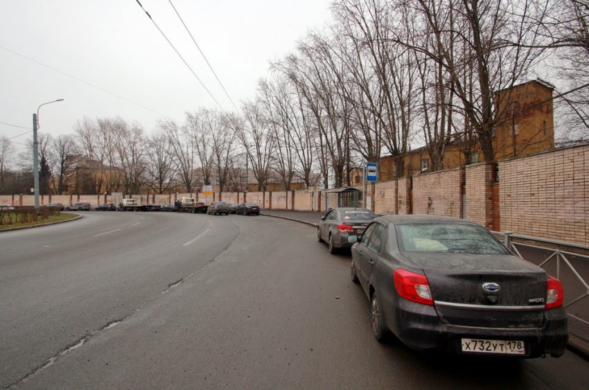 На Петровской площади завершили строительство дугообразного жилого дома - «Свежие новости строительства»