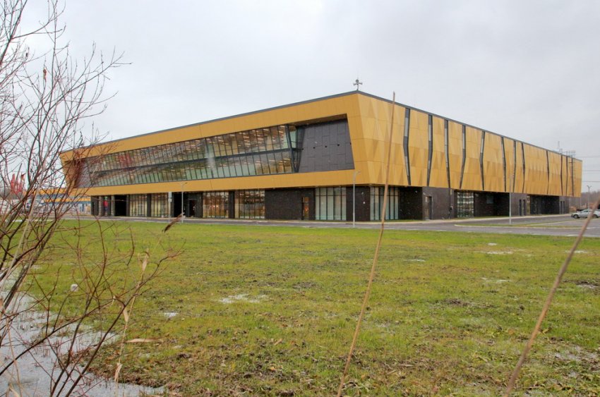 На проспекте Буденного завершили строить торговый комплекс - «Свежие новости строительства»