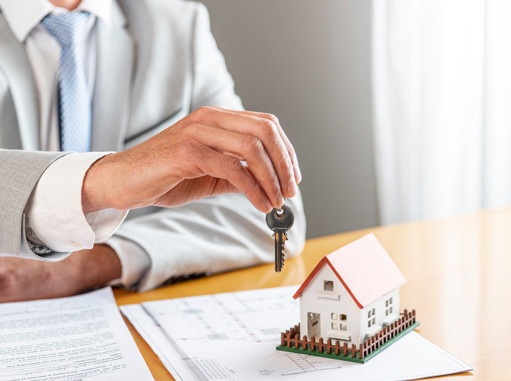 Депутат Кошелев рассказал о необходимости легализации риелторской деятельности - «Недвижимость»