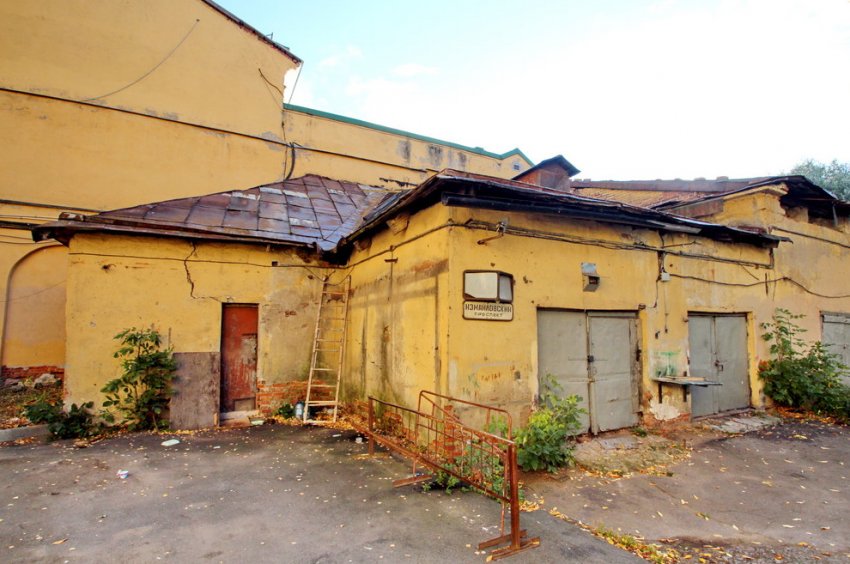 Заброшенные флигеля во дворах на Измайловском стали бизнес-центром - «Свежие новости строительства»