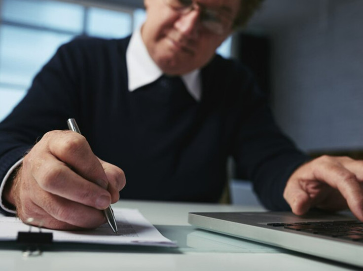 «Заверяй, но проверяй»: юрист рассказал, как не стать жертвой «черных» нотариусов - «Недвижимость»