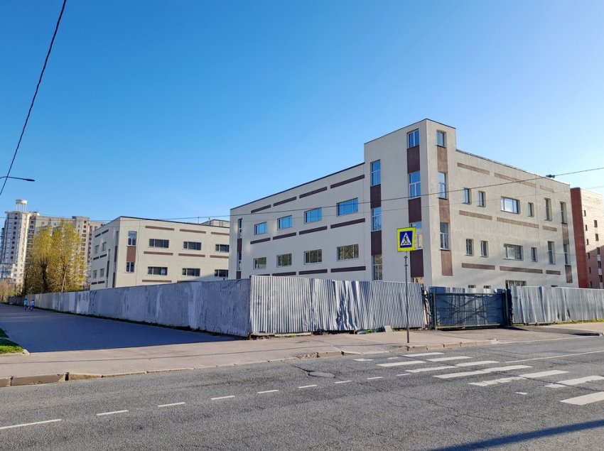 На улице Партизана Германа построили две коробки бань - «Свежие новости строительства»