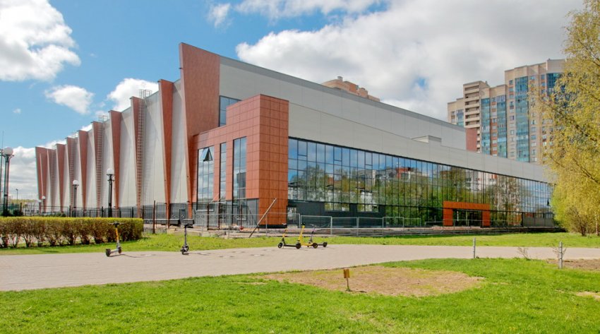 «Зенит» построил новый спорткомплекс на улице Верности - «Свежие новости строительства»