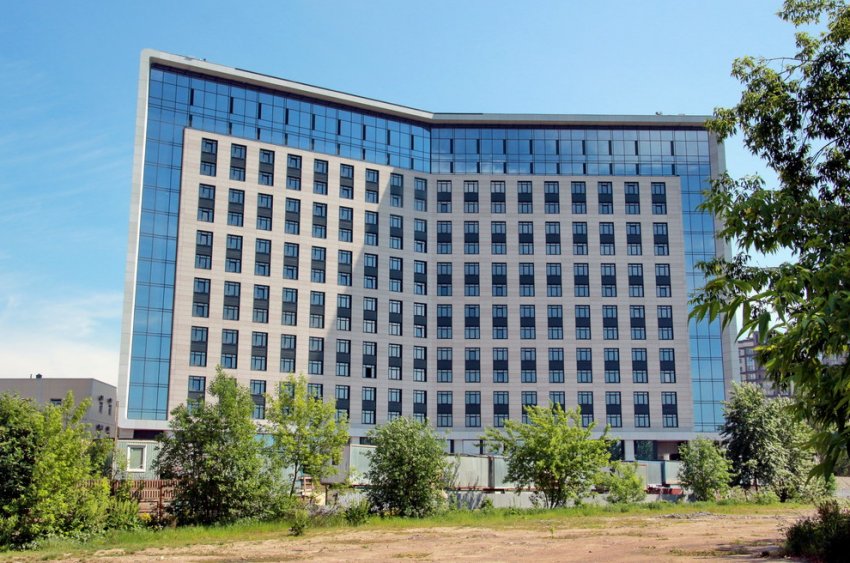 На Ташкентской улице сдали апарт-отель в виде галки - «Свежие новости строительства»