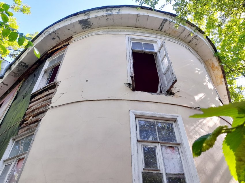 В Пушкине капитально ремонтируют дом Оленина на Пушкинской улице - «Свежие новости строительства»