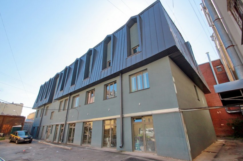 Власти требуют через суд снести надстройку флигеля на Большом Сампсониевском - «Свежие новости строительства»