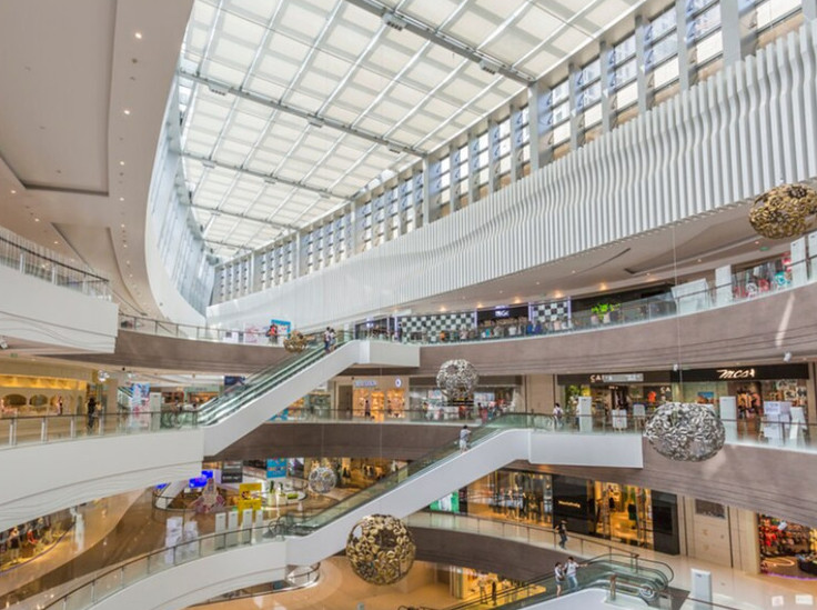 В торговых рядах российские бренды заняли места зарубежных ретейл-гигантов - «Недвижимость»