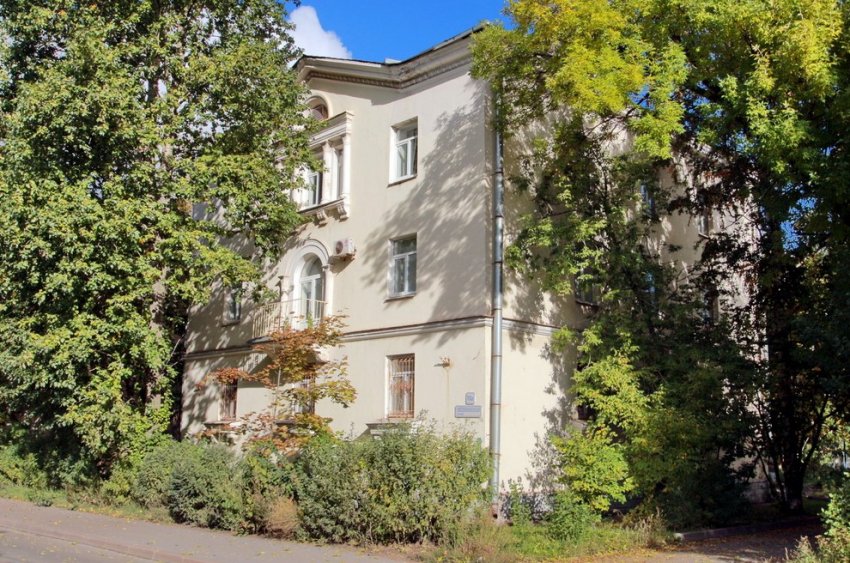 Здание на Новоовсянниковской улице надстроили для нужд прокуратуры - «Свежие новости строительства»