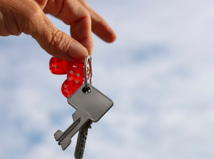 «Покупка квартиры сейчас — плохая идея»: эксперт о реальной стоимости жилья - «Недвижимость»