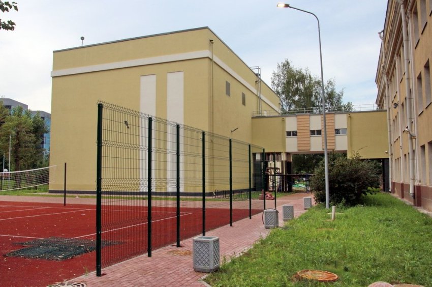 К школе на Новочеркасском проспекте добавили пристройку - «Свежие новости строительства»