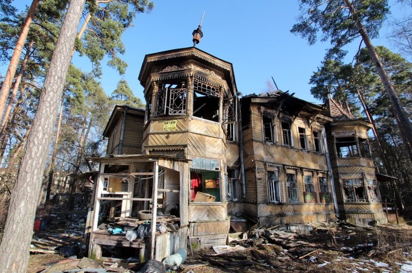В Сестрорецке разобрали дом Змигродского на улице Андреева - «Свежие новости строительства»